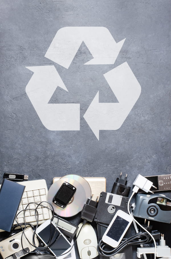 Como a reciclagem de resíduos eletrônicos pode transformar o lixo em riqueza